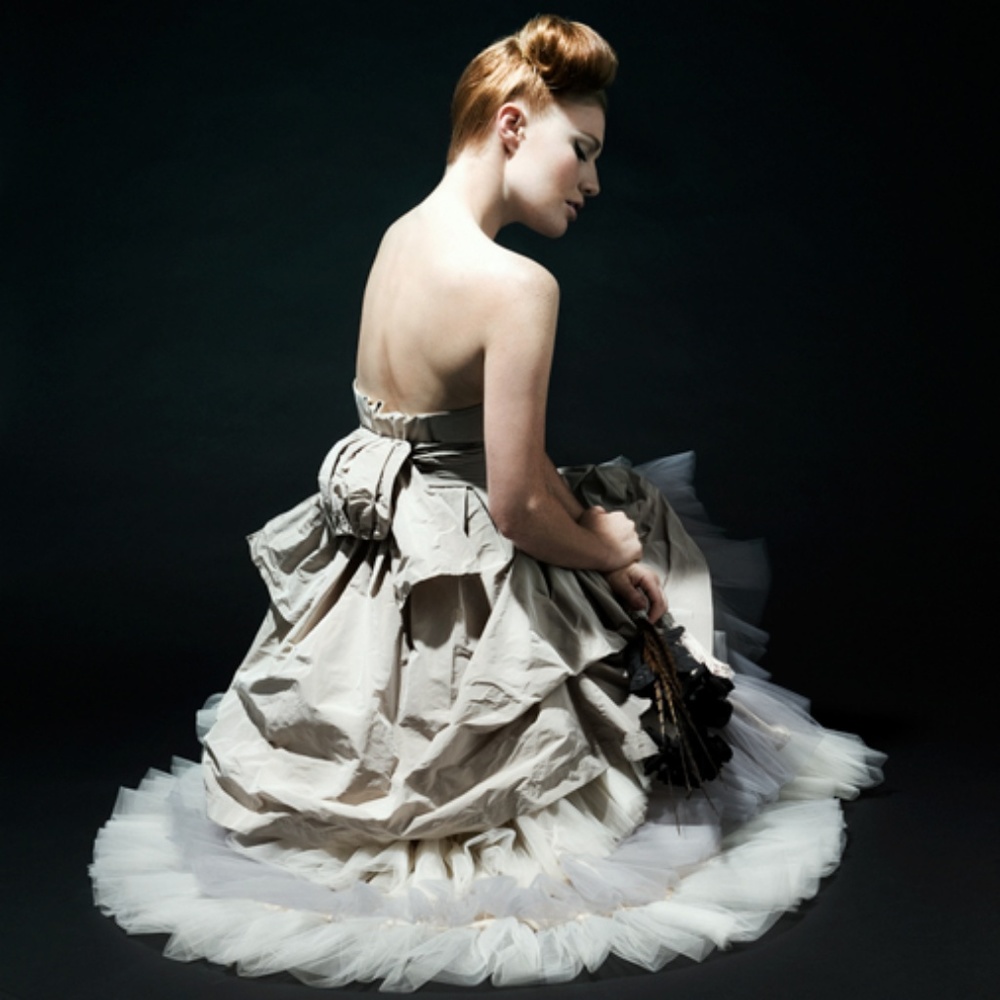 Meet your Posher, Claire